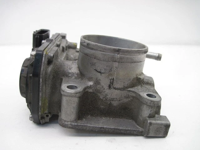 Used Fuel Injection Throttle Body fits: 2010 Honda Insight Grade B Foto 2 de 4