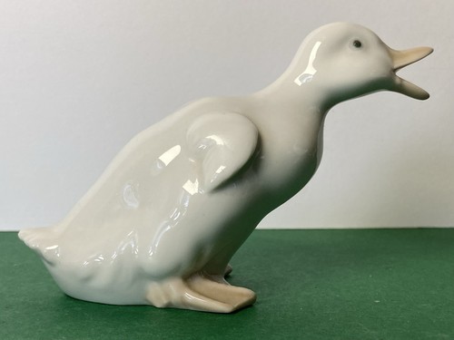 1982 Lladro NAO Baby Bird Duck Goose Porcelain Figurine Handmade Daisa Spain VGC - Picture 3 of 7