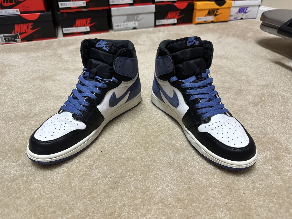 Nike Air Jordan 1 Retro High OG Blue Moon (555088-115) Size Nike Air Jordan 1 Retro High OG Blue Moon (555088-115) Size