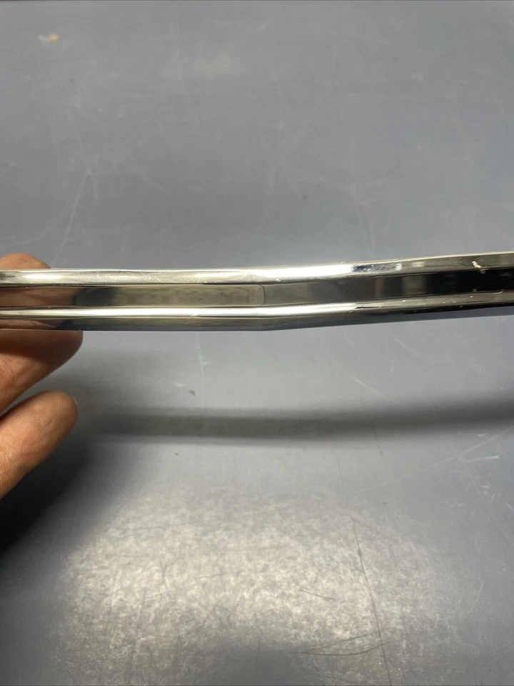 CARGADOR DODGE 1975-1977 CROMO MALETERO CUBIERTA TAPA MATRÍCULA MOLDURA Foto 4 de 4