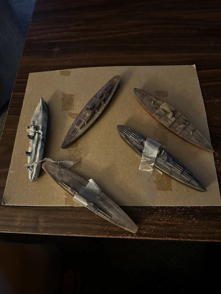 Segunda Guerra Mundial 1944-1945 barcos de juguete con submarino Foto 3 de 4