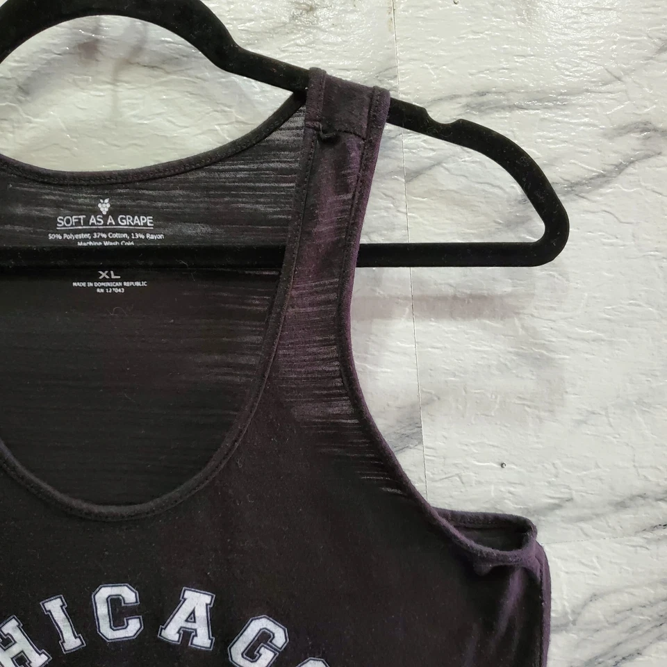 Топ безрукавка женский Chicago White Sox Soft As A Grape размер XL черно-белый с логотипом - Изображение 3 из 4