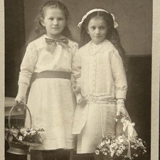 Cabinet Card Photo 2 Sweet Pretty Girls with Flower Baskets Saxony Germany