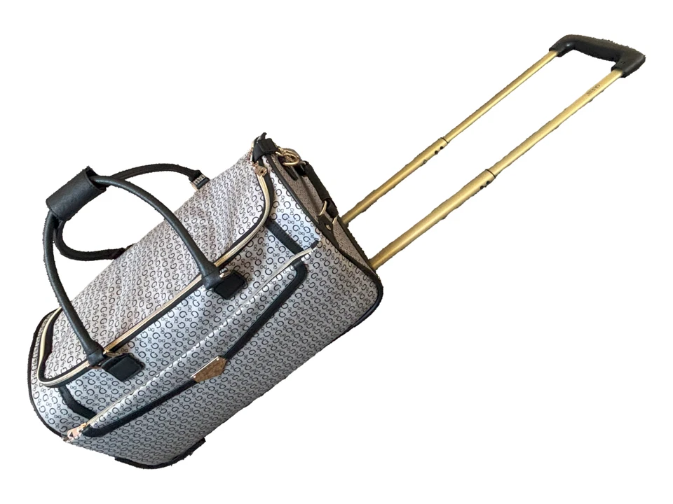 GUESS Cassius Bolsa de Viaje Bolsa con Ruedas con Ruedas Negra Multi Logo Equipaje NUEVO Foto 2 de 3