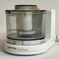 Black & Decker Handy Chopper Mincer Mini Food Processor Model HC-20 TESTED WORKS