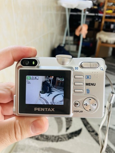 Pentax Optio 50-5.0MP Compact Digital Camera Silver TESTED WORKS No battery - Picture 3 of 14