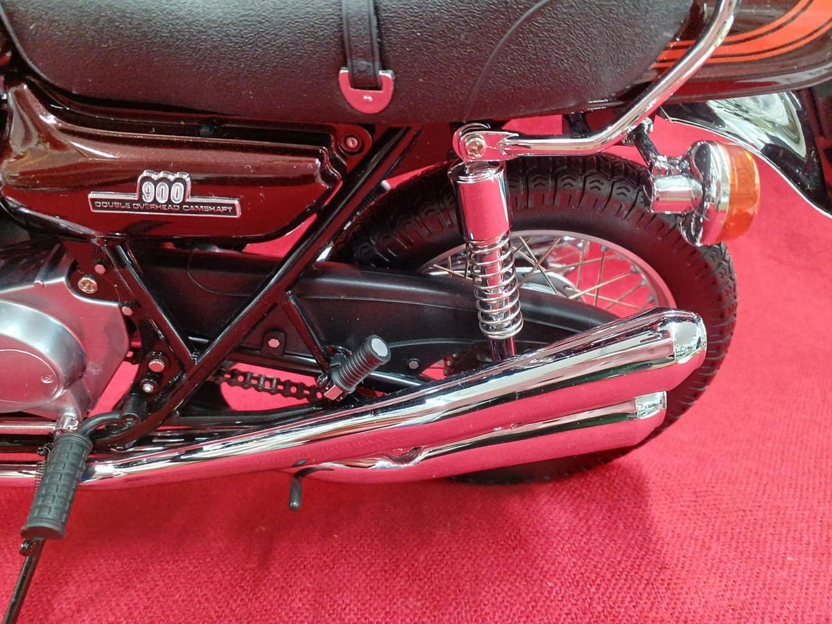 MINICHAMPS ミニチャンプス 1/6 Kawasaki Z1 900 MINICHAMPS 1/6