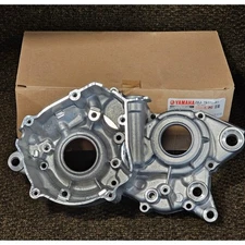 Yamaha Genuine BLASTER YFS200 ENGINE CASES CRANKCASE 2XJ-15111-01-00 OEM