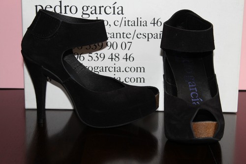 PEDRO GARCIA CHRYSTA BLACK SUEDE #10us $425 - Picture 6 of 9
