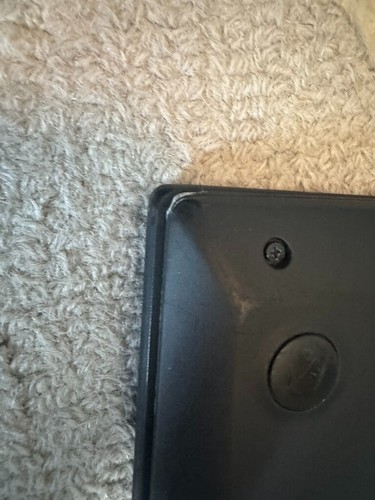 BROKEN/Parts Lenovo X1 Carbon - Often Fails to boot - 2.0ghz i7-3667U - 4gb RAM - Picture 7 of 8