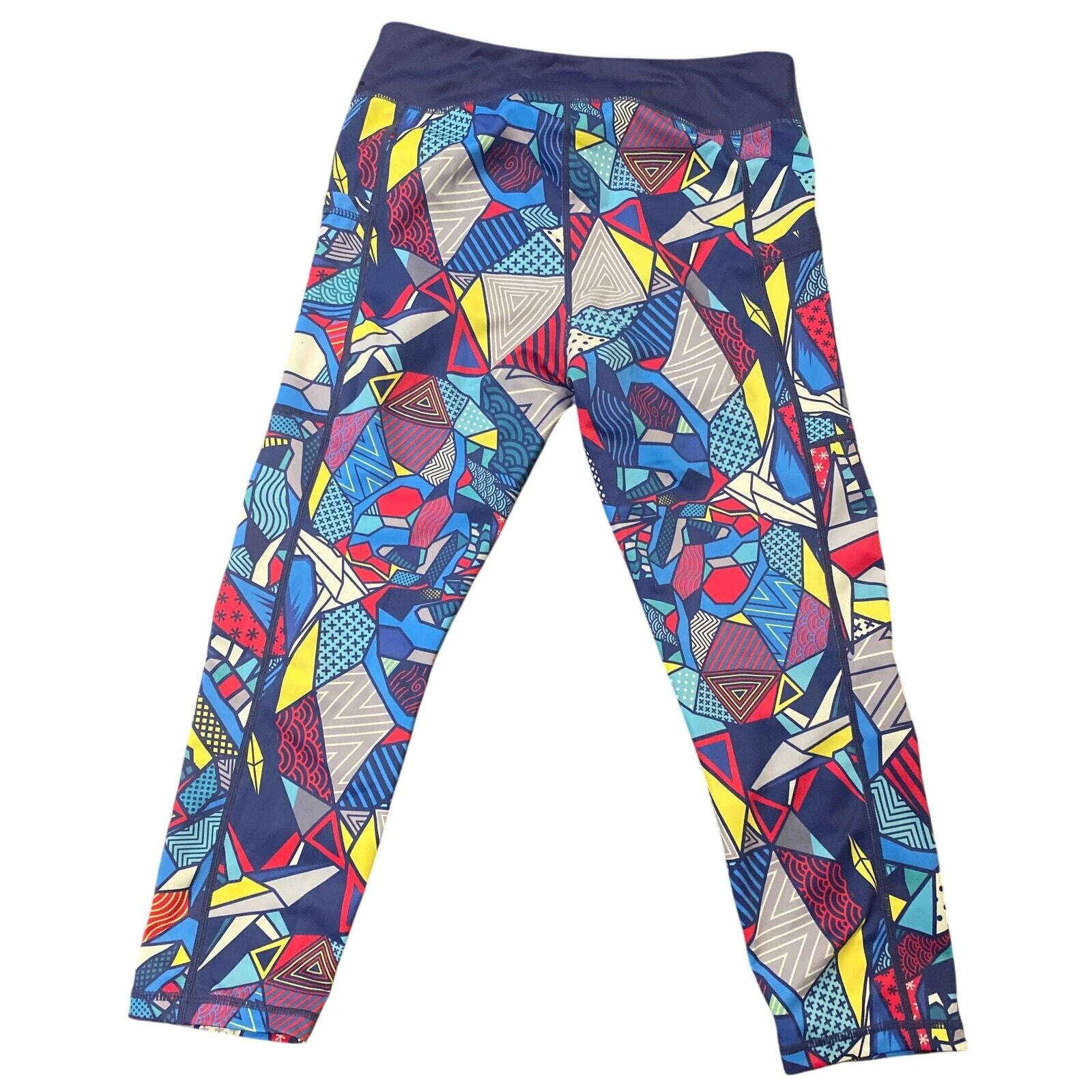 constantly-varied-gear geometric comic star squat leggings