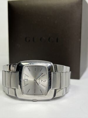Gucci 8500M Stainless Steel Silver Dial Men's Date Watch Box