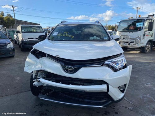 TOYOTA RAV4 2018 Alternator PETROL, 2.0, 3ZR-FE, 100AMP, ZSA42R, 12/12-12/18 - Picture 5 of 8