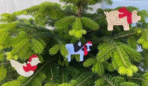 Farmyard Embroidered Lace Christmas Decorations - Cow, Hen, Pig or Set Of All 3 - Picture 5 of 10