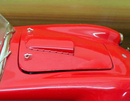 Ertl American Muscle 1/18 Scale 32760 - 1966 Shelby Cobra - Red - Picture 5 of 6