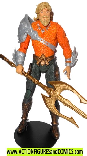 DC Universe Multiverse AQUAMAN McFarlane 7 inch beard page punchers complete - Picture 2 of 3