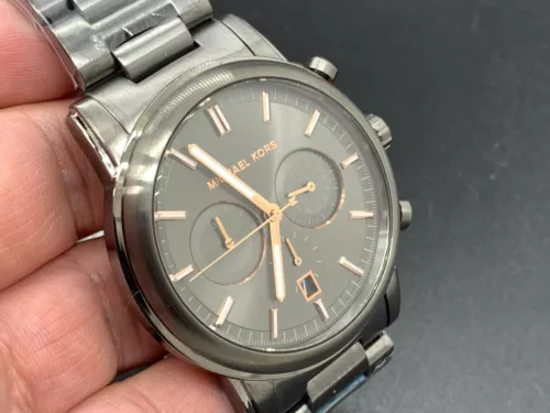 MICHAEL KORS MK-8431 Gray Dial CHRONOGRAPH DATE 5 ATM QUARTZ MEN'S WRIST WATCH