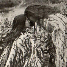 C.1910 PPC HONGI, MAORI SALUTATION, AUCKLAND, New Zealand Postcard P3