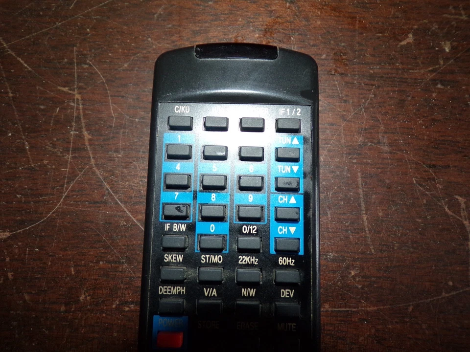 TÉLÉCOMMANDE DÉCODEUR ORIGINAL VÉRITABLE METRONIC 441203.2 - Photo 2/4