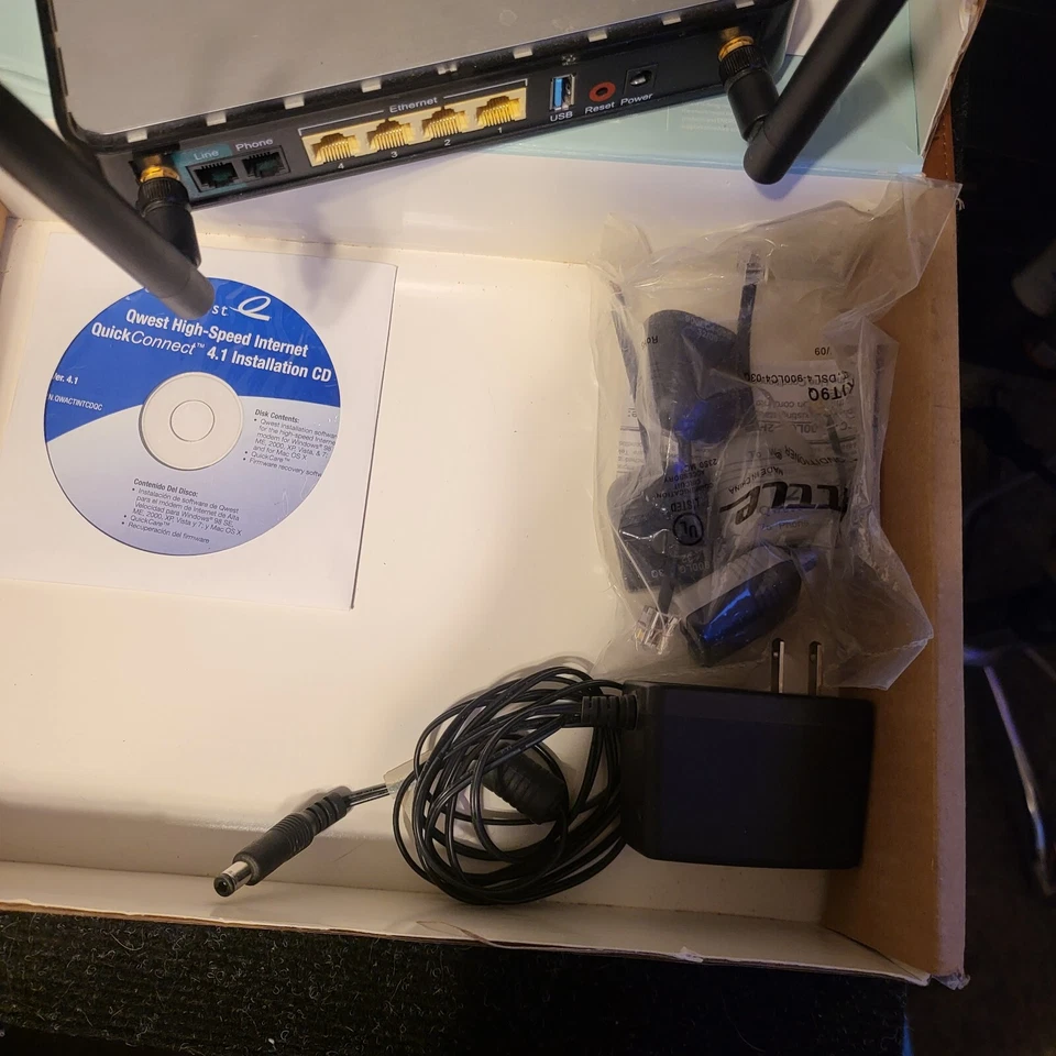 Actiontec Q1000 4-Port Gigabit Wireless N Router - Image 4 of 4