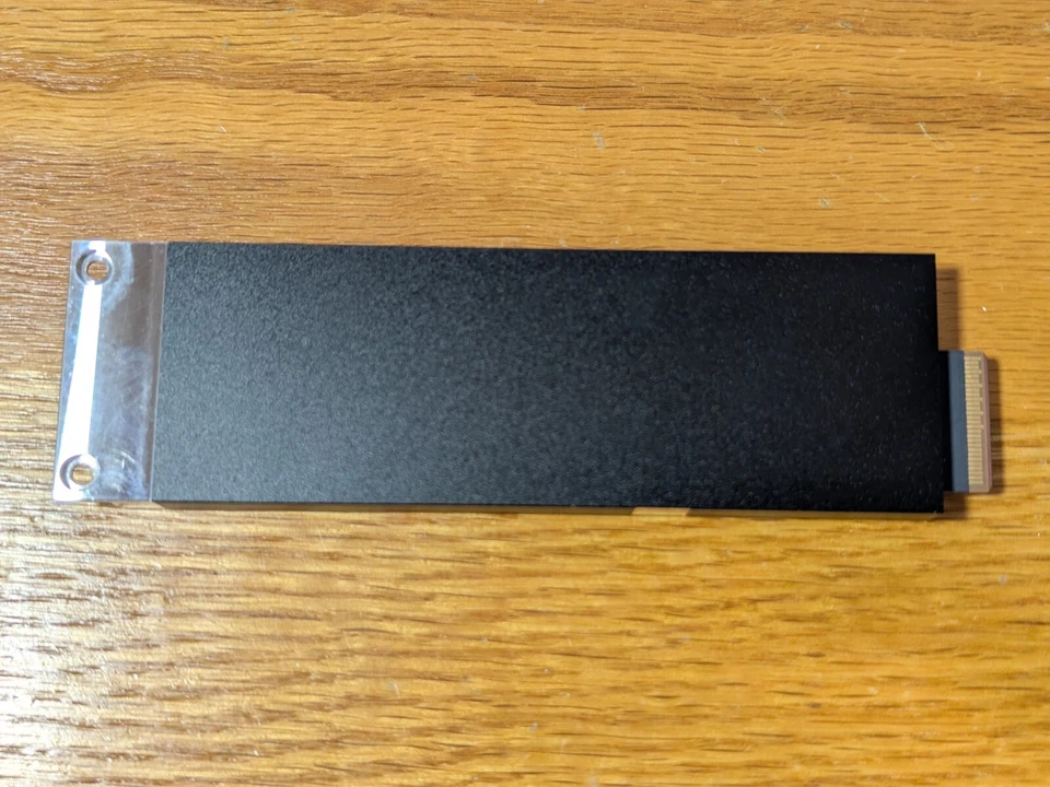 Samsung 3.84TB PM9D3a EDSFF E1.S 9.5mm PCIe 5.0 SSD NVMe MZTL63T8HFLT - NEW - Image 4 of 4