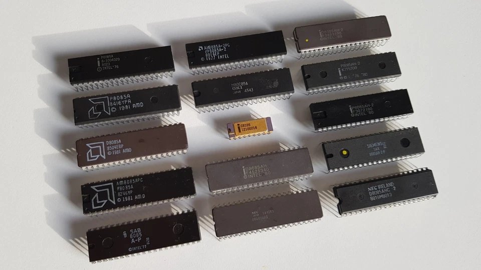 Intel AMD Siemens 8085A 8085A-2 8085AH 8085AH-2 Intel MCS-85 Family CPU Sammlung - Bild 2 von 4