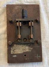 TRUMBULL Electric Co Knife Switch Fibre Base on Wood with Terminals Frankenstein