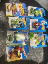Hot Wheels 12 Collection Lot -Cars, Scooby Doo, Snoopy , Jetson Mobile -Angry B