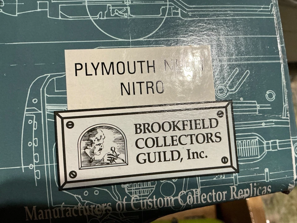  DODGE NEON NITRO BROOKFIELD COLLECTORS GUILD  1/24 PROMO CAR W/BOX Great Shape! - Image 3 of 3