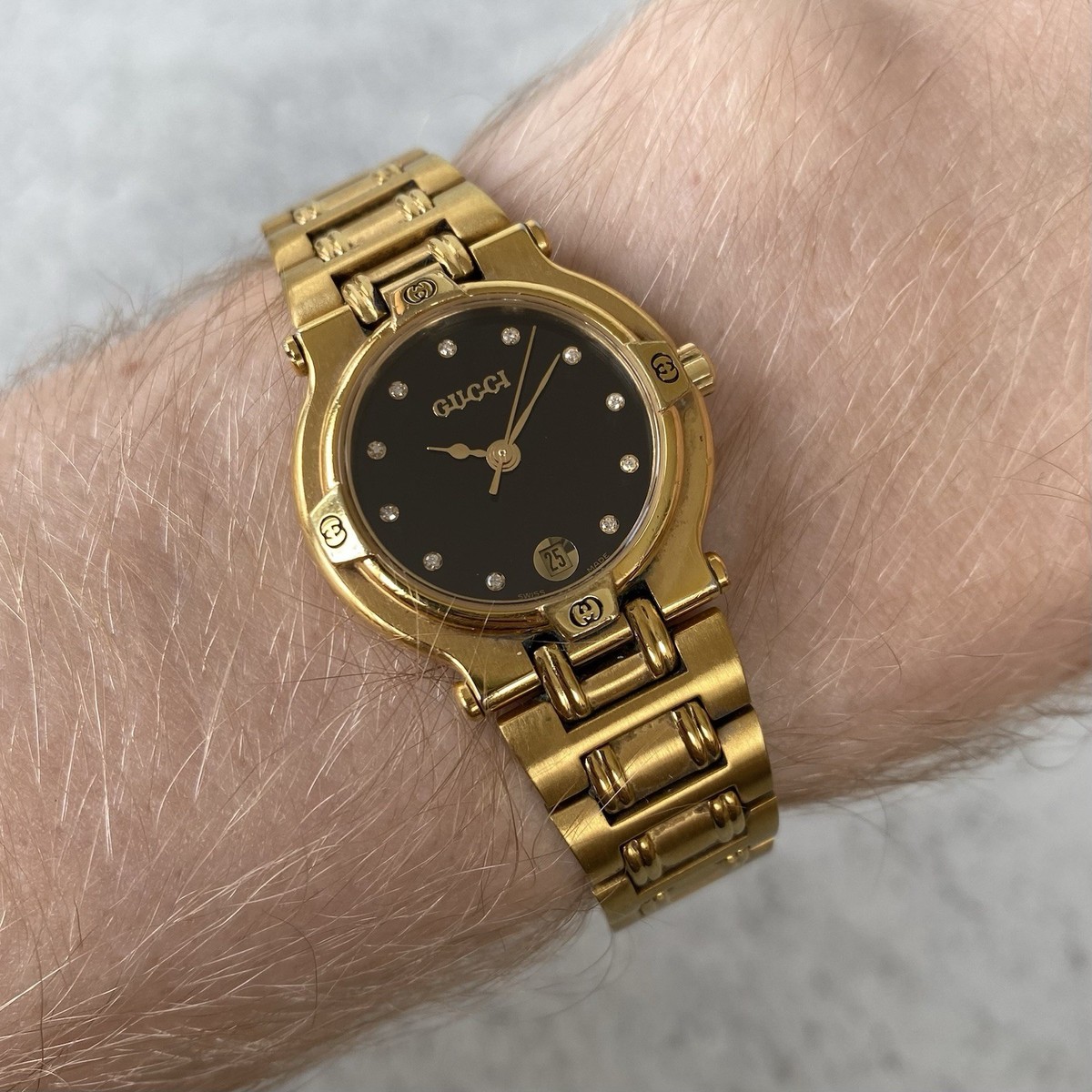 Gucci 9200L Ladies 18k Gold Plated Bracelet Watch for sale Gucci 9200L Ladies 18k Gold Plated Bracelet Watch for sale