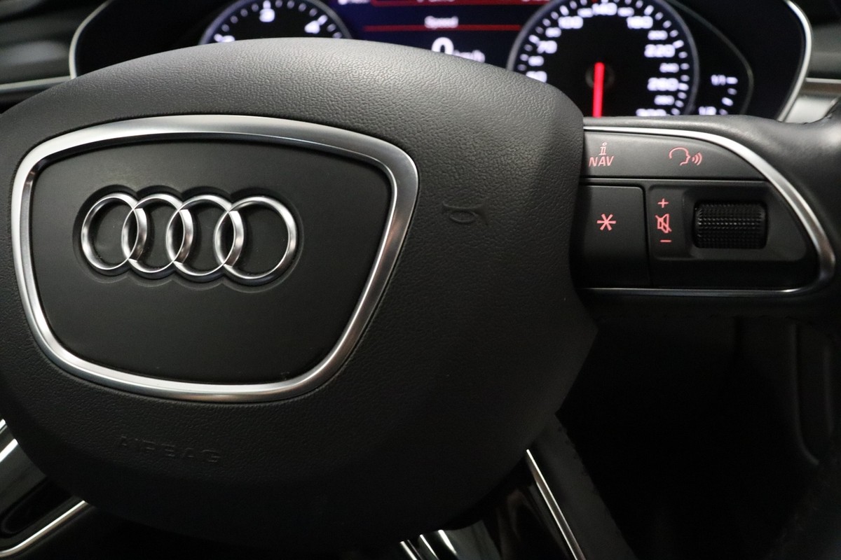 Audi A6 3,0 TDi 218 Avant S-tr.