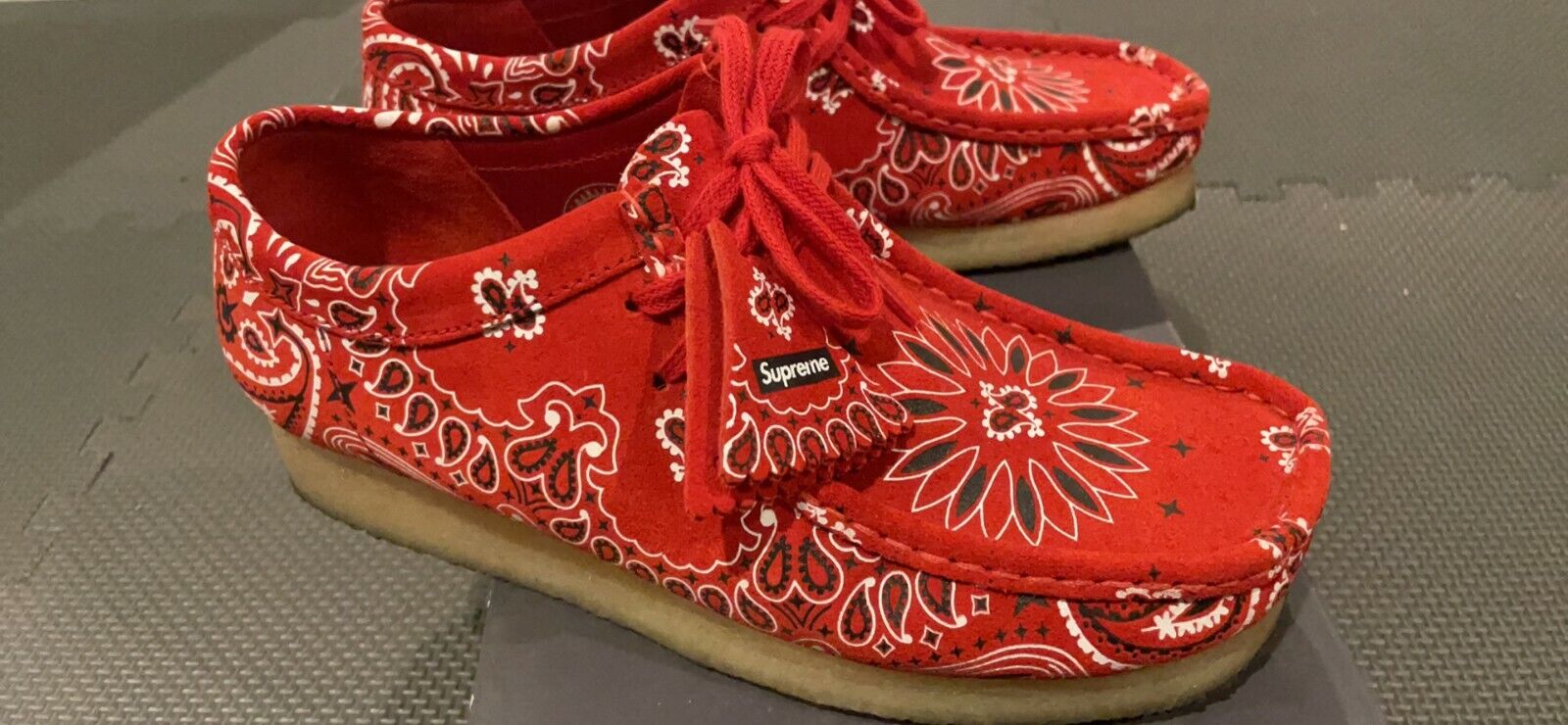 Supreme x Clarks Originals Wallabee Bandana Red Paisley