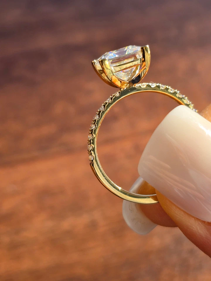 2.50 CT Princess Cut Moissanite  Engagement Ring 10K Yellow Gold 5.5 - Image 2 of 4