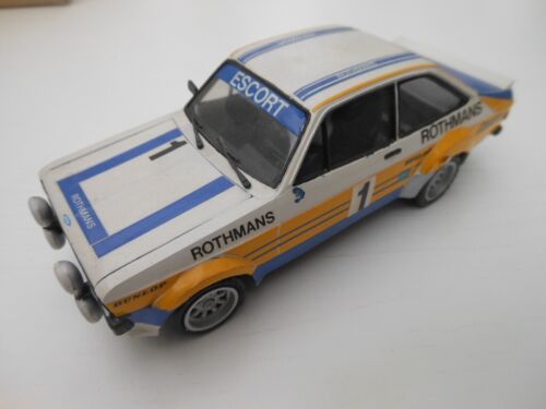 Ford Escort II taille 2 Rallye Rothmans v. Esci pour Scale Racing 1:24 M - Photo 1/4