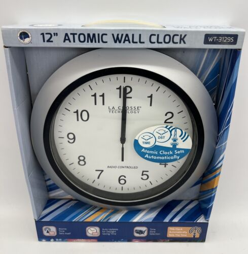 NIB Unused: La Crosse Technology Atomic Wall Clock 12"Dia. (WT-3129S) - Afbeelding 1 van 7