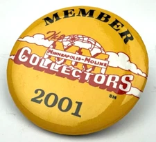 Vtg The Minneapolis Moline Farm Tractor Collectors Member Pin Button 2001