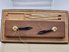 Vintage 10K Gold Filled Cross Pen Pencil Hand Rubbed Walnut Desk Set Stand NOS