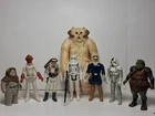 Lot of 8 Vintage Star Wars Action Figures