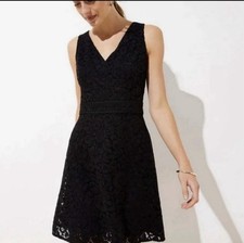 LOFT Black Lace V-Neck Lace Dress. Size 8 NWT. Lined.