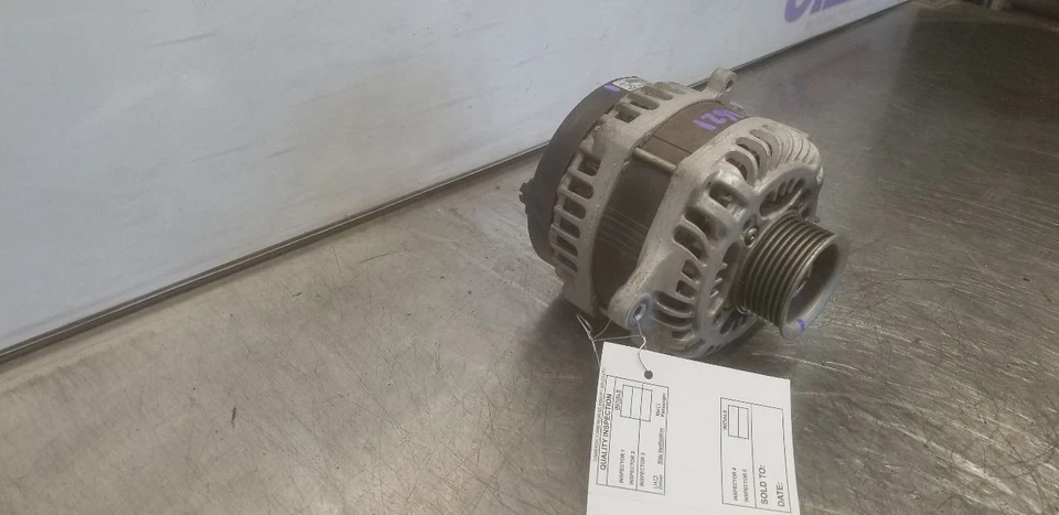 Alternador compatible con 20-21 TITAN 1809372 Foto 3 de 4