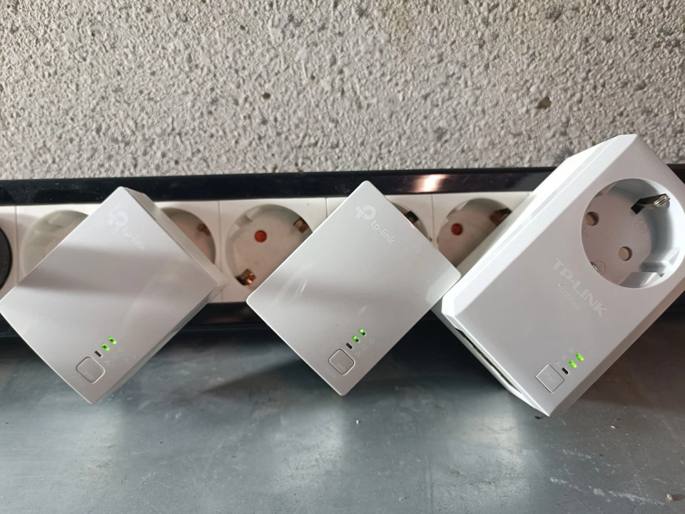 TP-LINK Powerline Adapter Kit AV500 / Tl-4010 AV600 500Mbps WLAN Verstärker Wifi - Bild 2 von 4