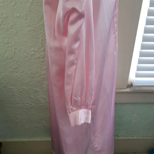 Vintage Pink Jaclyn Smith Intimates Long Sleeve Nightgown Size S Small - Picture 5 of 12
