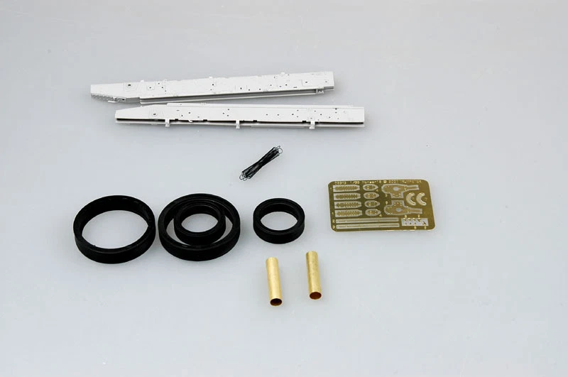 Trumpeter 02313 1/35 German 17cm Kanone 18 - Image 2 of 4