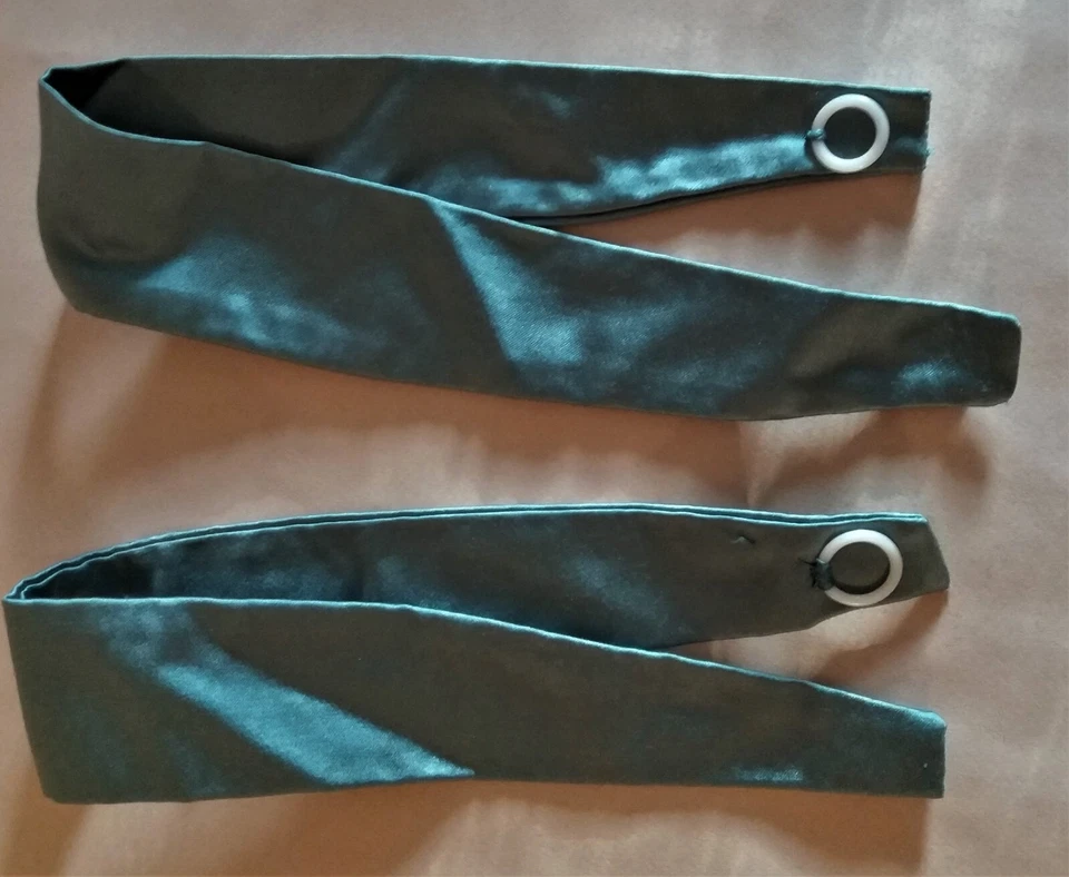 Paire d'embrasses en satin bleu 1 - Photo 1/4
