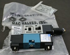 One 1 Mac 45A PAH-DAAJ-1KD Solenoid Valve 4 Way / 2 Position NEW