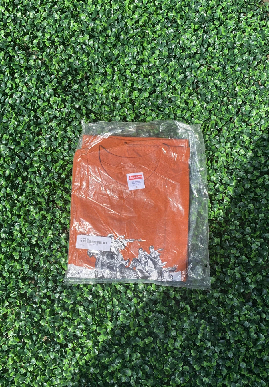 Tee Supreme Riders