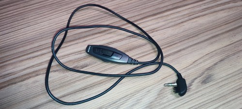 Black Sony RM-DM29 Remote Control for CD Player Discman & Walkman No Headphones