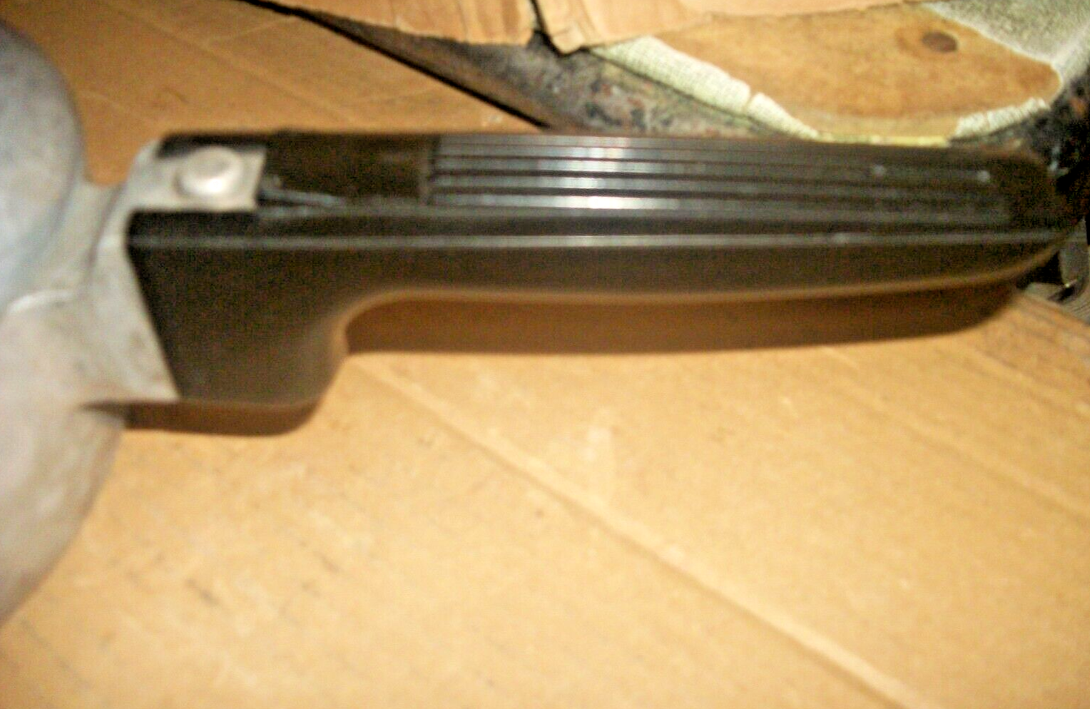Picture 3 of 9