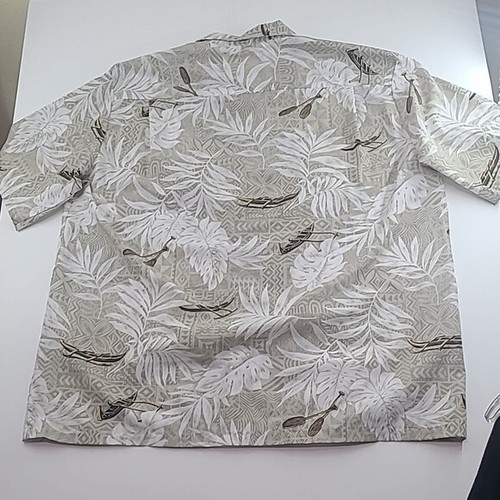 ROYAL CREATIONS Men's Short Sleeve Button Down Floral Hawaiian Shirt - Size 2XL - Picture 8 of 14