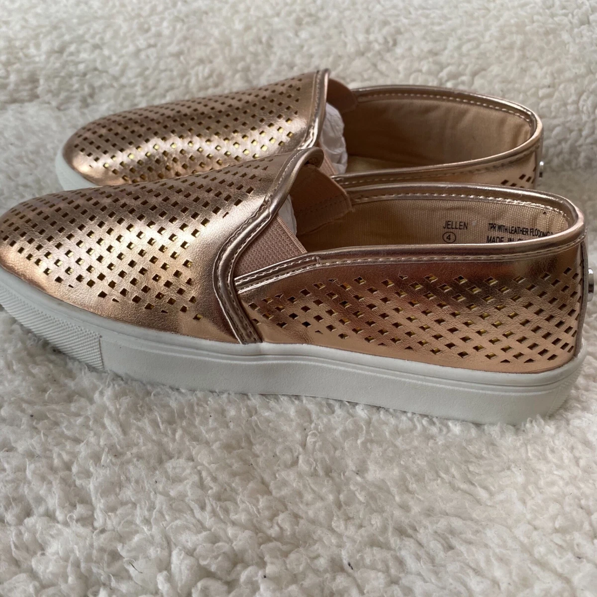 Steve madden rose gold slip sale on sneakers
